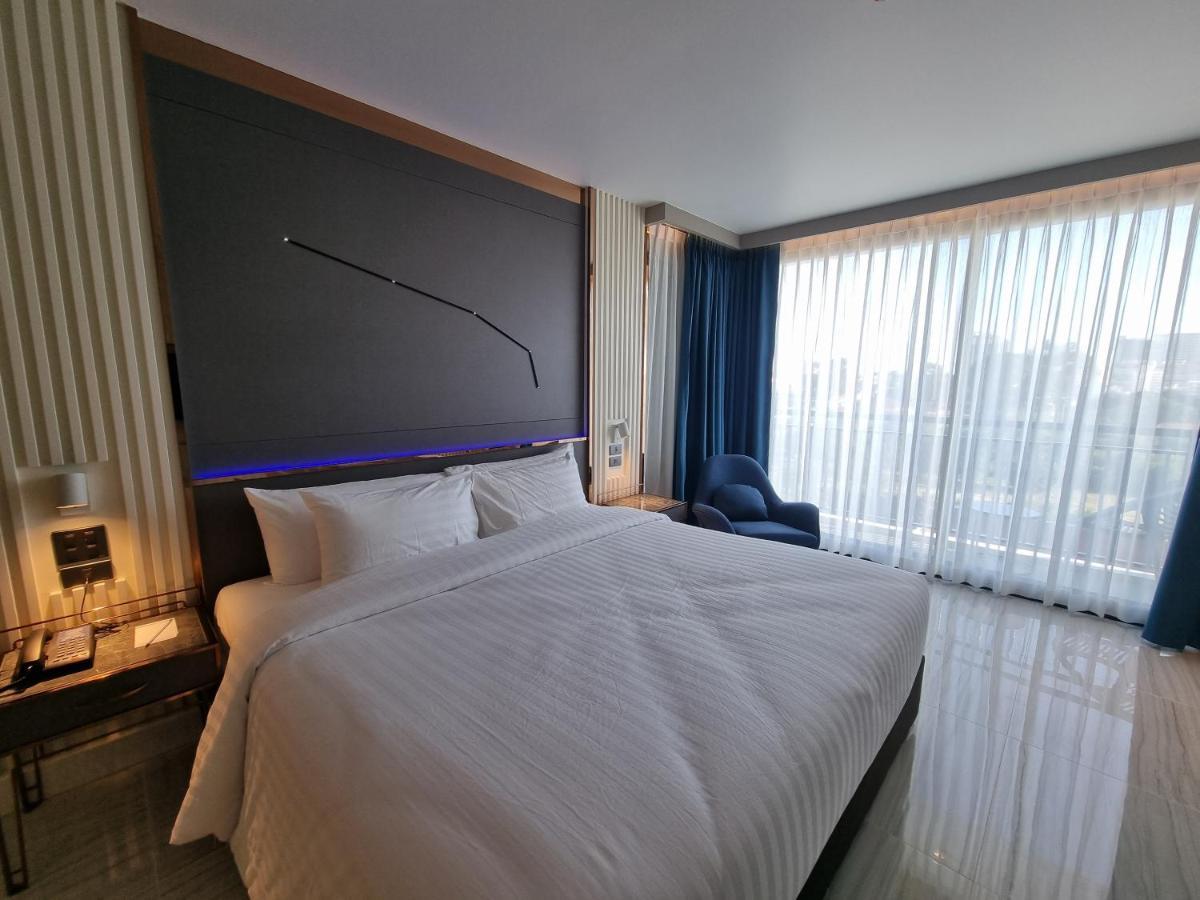 Pattaya Discovery Beach Hotel - Sha Extra Plus Exteriér fotografie