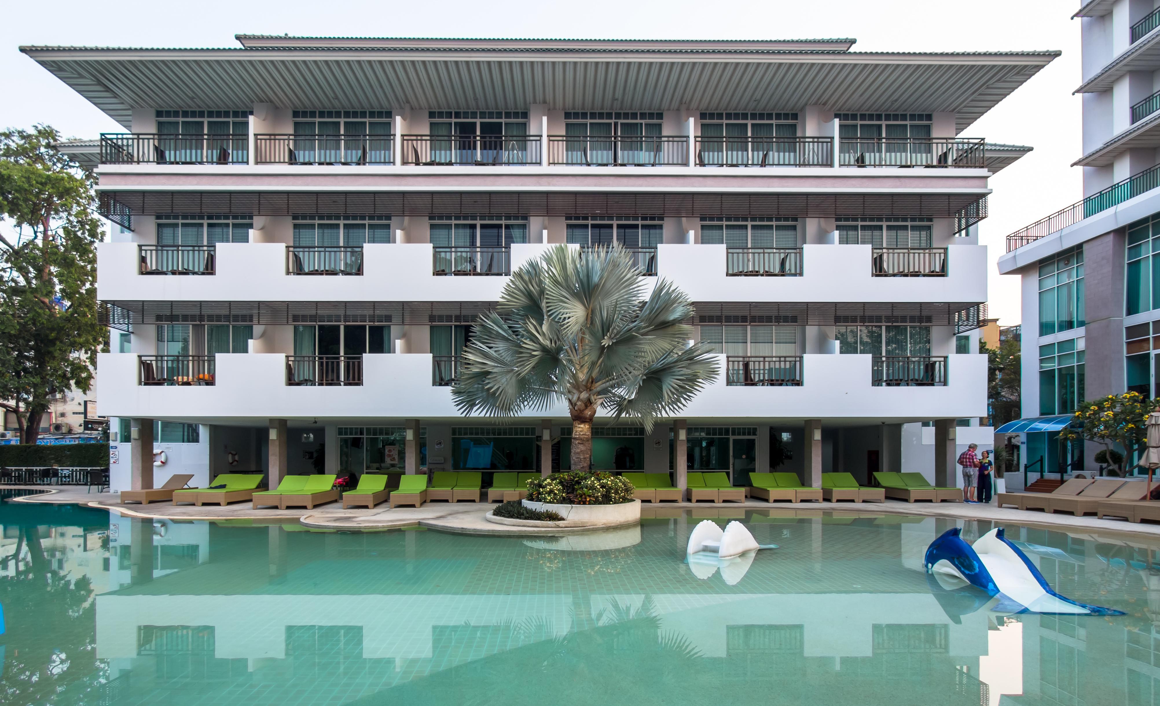 Pattaya Discovery Beach Hotel - Sha Extra Plus Exteriér fotografie
